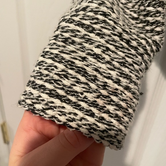 Cropped Jacket - Picture 3 of 5